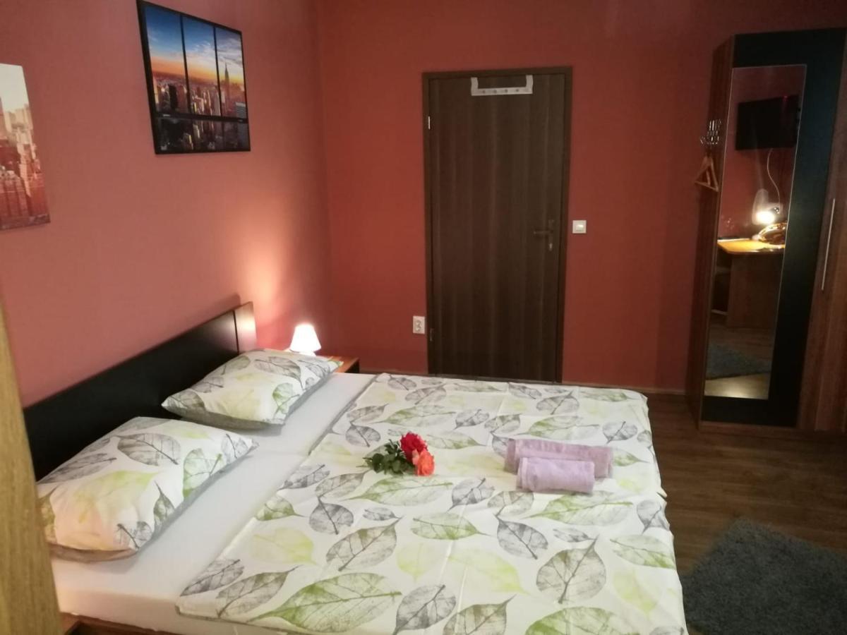 City Break Rooms Zagreb Ngoại thất bức ảnh